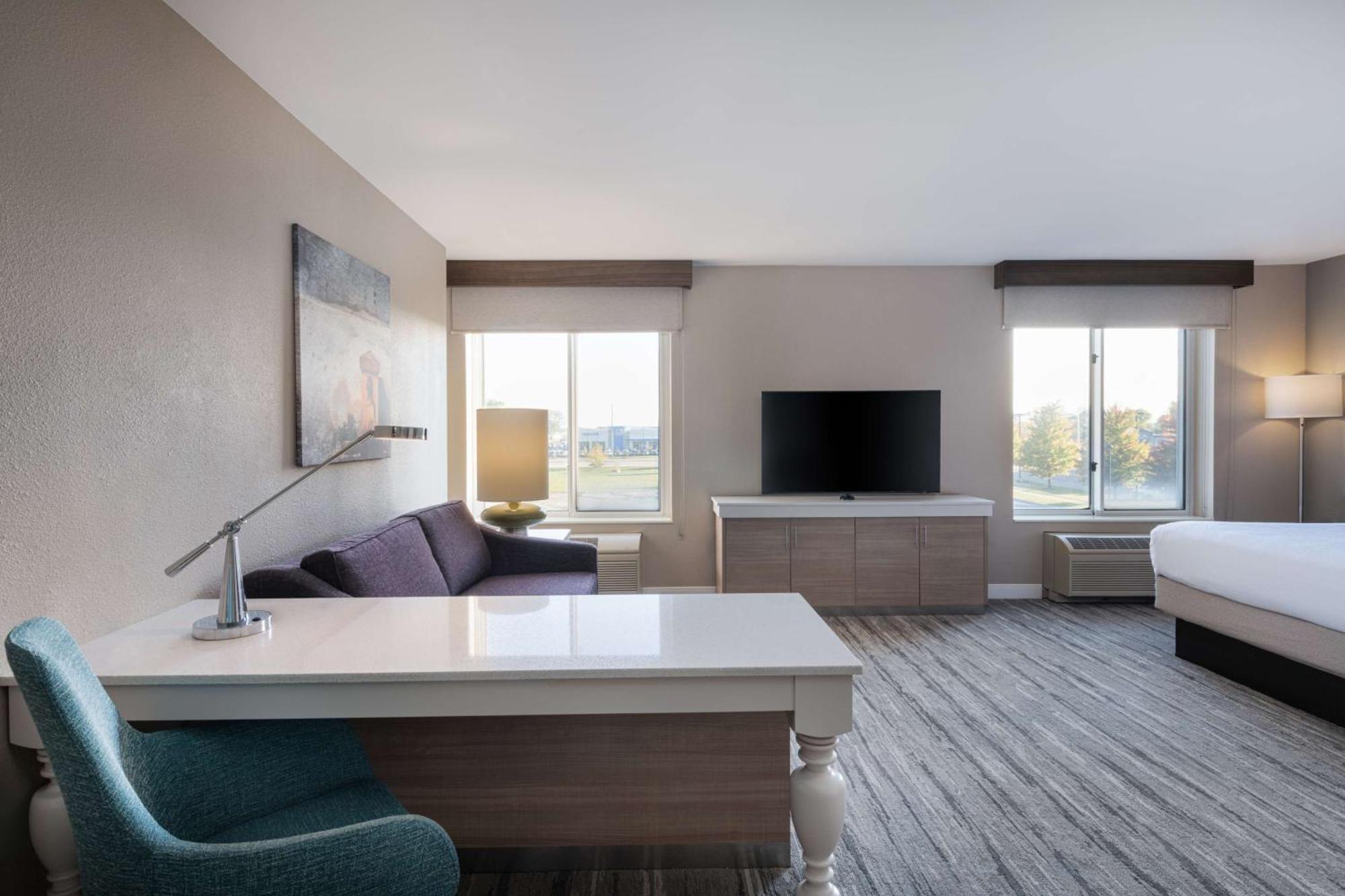 Hilton Garden Inn Сент-Чарльз Экстерьер фото